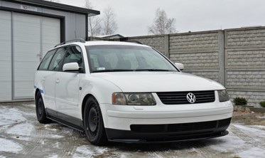 Тюнінговий дифузор переднього бампера Volkswagen Passat B5 фото