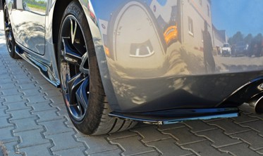 Боковые юбки на задний бампер Nissan 370Z фото