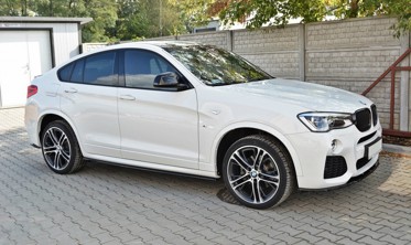 Тюнинговые листвы (накладки) на пороги BMW X4 F26 М-пакет фото
