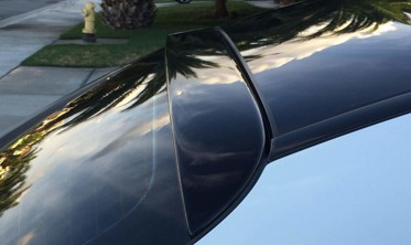 козирьок на заднє скло Mercedes C W205 фото