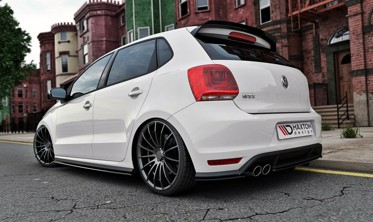 Боковые накладки под пороги Volkswagen Polo mk5 версия GTI  фото