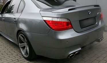 спойлер BMW E60 на ножках фото