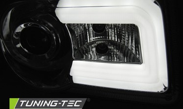 Тюнінг передні фари з діодами CHRYSLER 300C фото