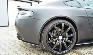 Боковые накладки заднего бампера Aston Martin V8 Vantage фото