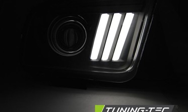 Чорні передні фари FORD MUSTANG з діодними габаритами фото