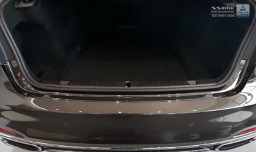 Накладка на бампер BMW 7 G11/G12 Carbon  фото