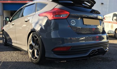 Диффузор заднего бампера Ford Focus MK3 FL версия ST  фото