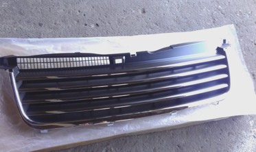 Решетка радиатора VW Passat B5 (3BG) FL хром полоски фото