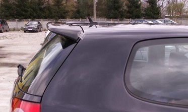 Спойлер козырек крышки багажника VW Golf 5 фото