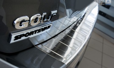Накладка на бампер із загином та ребрами Volkswagen Golf Sportsvan фото