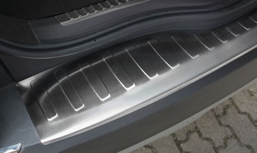 Защитная накладка на бампер с загибом и ребрами Renault Espace V фото