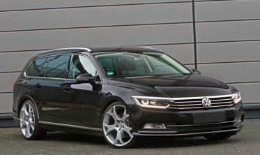 Накладка на бампер із загином та ребрами Volkswagen Passat B8 Variant (kombi) фото