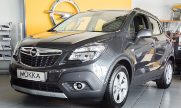 Захисна накладка на бампер із загином та ребрами Opel Mokka фото