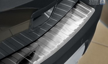 Захисна накладка на бампер із загином та ребрами Opel Mokka фото