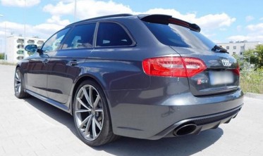 Спойлер Audi A4 B8 Avant у стилі RS4 фото