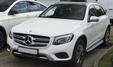 Накладка на бампер с загибом Mercedes GLC сталь+сarbon фото