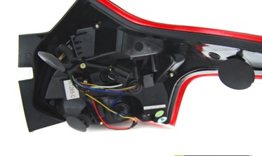 Ліхтарі світлодіодні Ford Focus MK3 червоно-білі дорест. фото