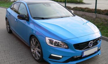 Накладки (уголки) переднего бампера Volvo S60R / V60R фото