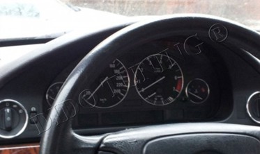 Декор кольца на переключатели света BMW E39 (матовые) фото