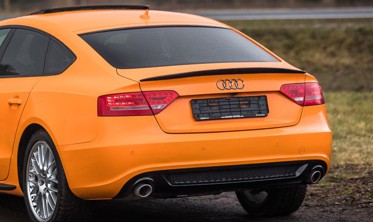 Задний диффузор Audi A5 Sportback в стиле S-line с двумя вырезами фото