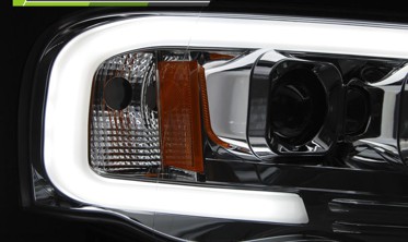 Діодні фари передні Dodge Ram хромовані фото